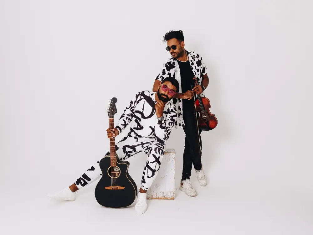 Acoustic Element, Coverrun &amp; Xenea | Altach